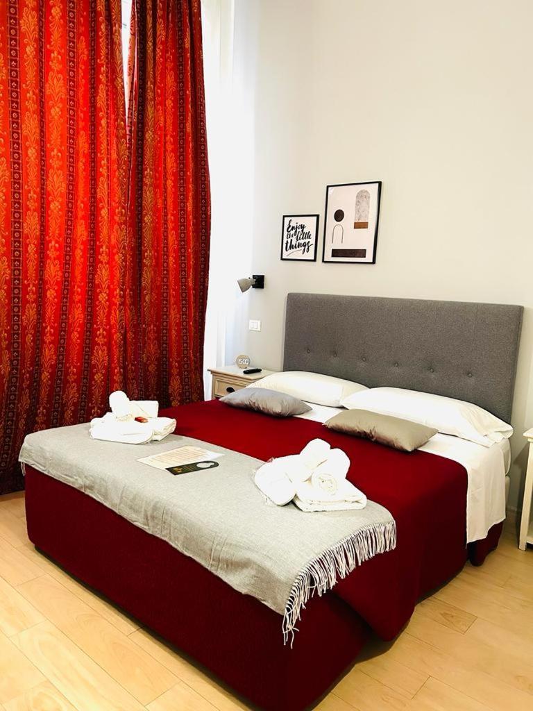Ad Cavour Luxury Rooms - By Ad Roma Pokoj fotografie